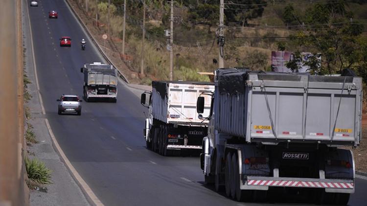 Senado vai avaliar MP que cria documento eletrônico para transporte de carga  