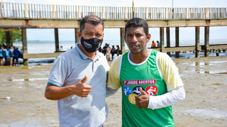 Futlama: reta final do campeonato leva amantes do esporte à orla de Macapá