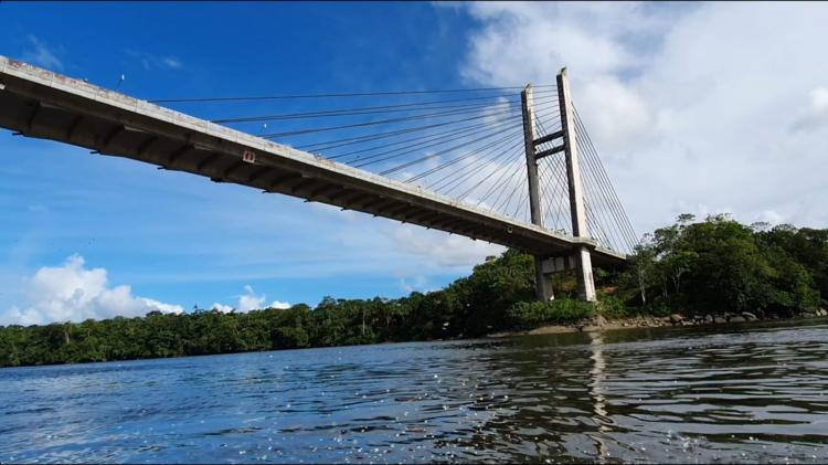 Comissão de Relações Exteriores da Assembleia Legislativa participa de reunião que resultou na reabertura da Ponte Binacional, no Amapá