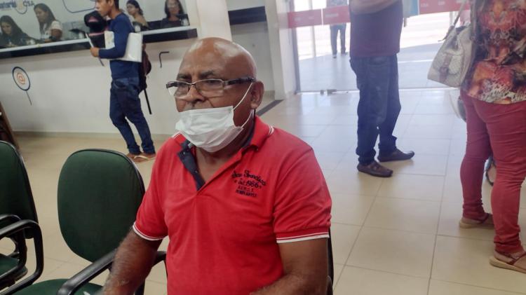 Cliente reclama da vagareza da CSA em consertar vazamento