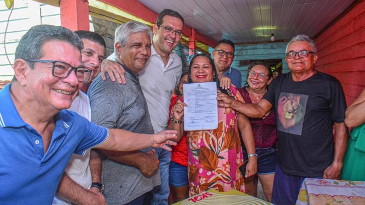 Prefeito de Macapá vistoria, dá Ordem de Serviço e entrega obras de mobilidade urbana em 3 bairros da cidade