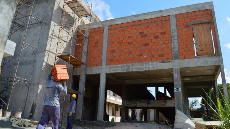 Obras de ampliação do Hospital Estadual de Santana avançam