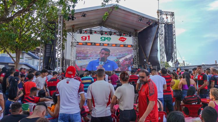 Praça do Coco vira palco de torcida e festa da 1ª partida da final da Copa do Brasil