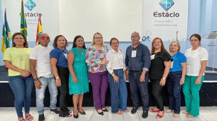 Prefeitura conclui formação continuada de profissionais da educação municipal