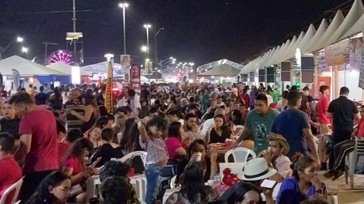 Governo coleta dados de faturamento de empreendedores na 52ª Expofeira do Amapá