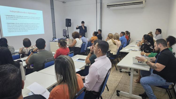 Servidores da PMM são capacitados em auditoria integrada pelo TCE Amapá