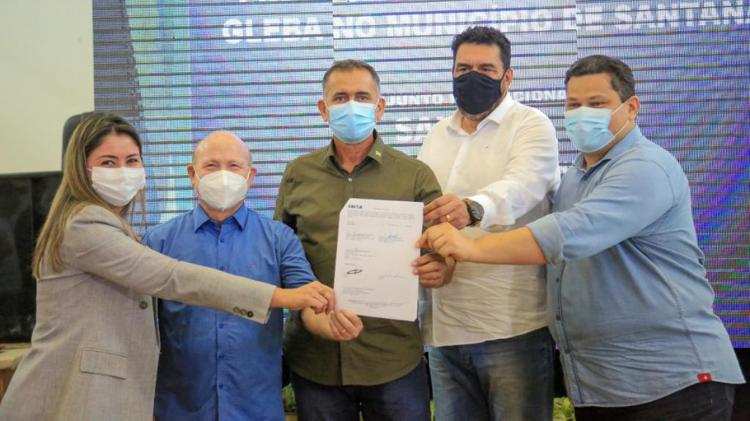 Governo firma contrato para construção do primeiro conjunto habitacional de Santana