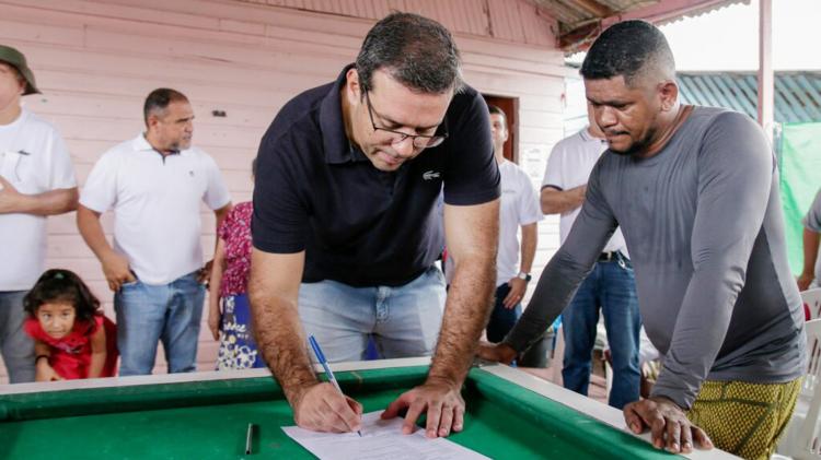 Em Macapá, passarelas nos bairros Zerão, Muca e Fazendinha recebem ordem de serviço para reformas