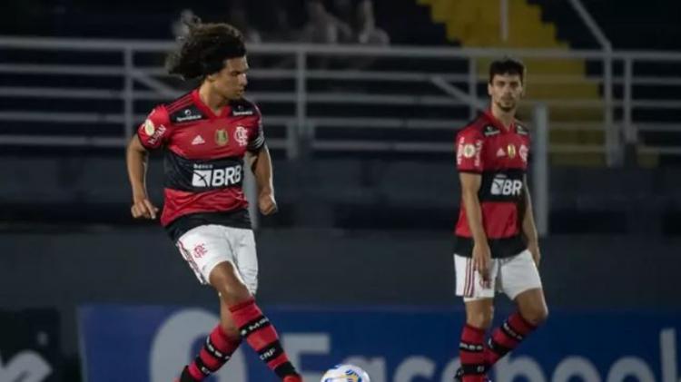 Willian Arão lamenta empate com o Bragantino e promete: “Vamos melhorar”