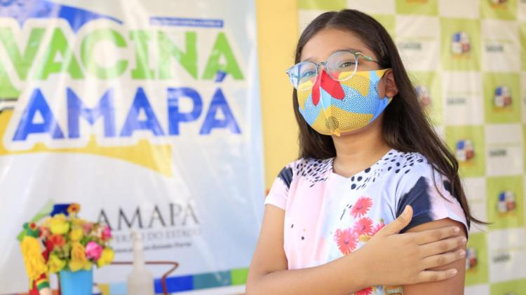 “Me sinto mais segura em retornar para escola”, diz primeira criança vacinada contra covid-19 no Amapá
