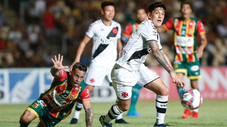 Análise: afobação faz Vasco ver noite que tinha tudo para dar certo terminar em derrota