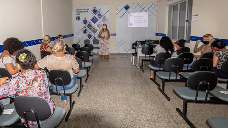 Governo e Unifap iniciam projeto de empreendedorismo feminino no Conjunto Macapaba