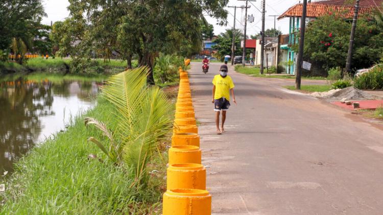 Mais de 500 tubos de concreto já foram instalados no canal do Beirol, em Macapá