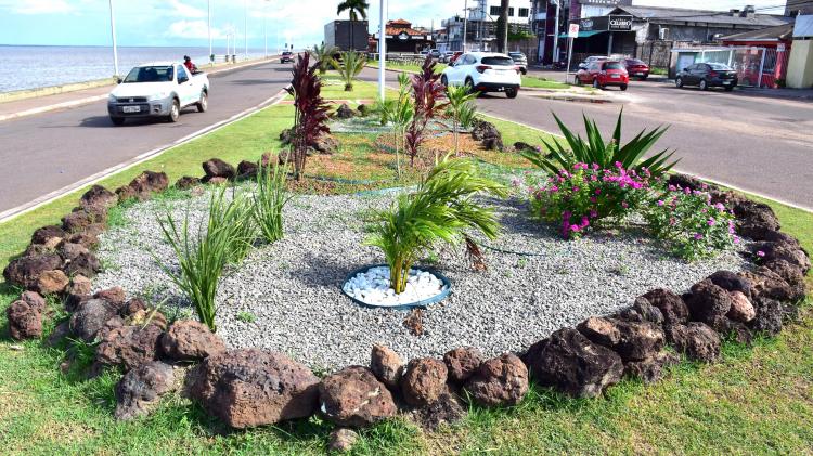 Mais de 30 pontos da cidade fazem parte do cronograma de paisagismo e arborização da Prefeitura de Macapá