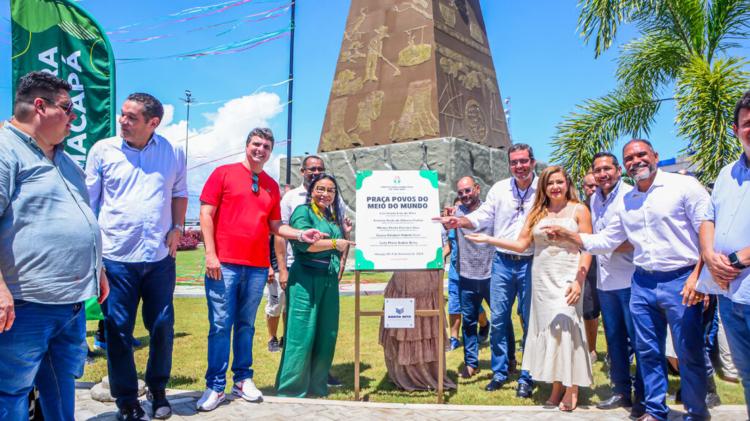 Prefeito de Macapá, Dr. Furlan, entrega Praça Povos do Meio do Mundo