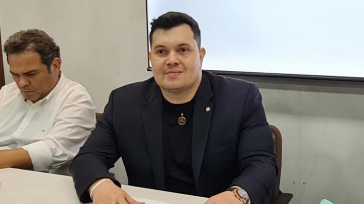 Acácio Favacho presidente do MDB no AP