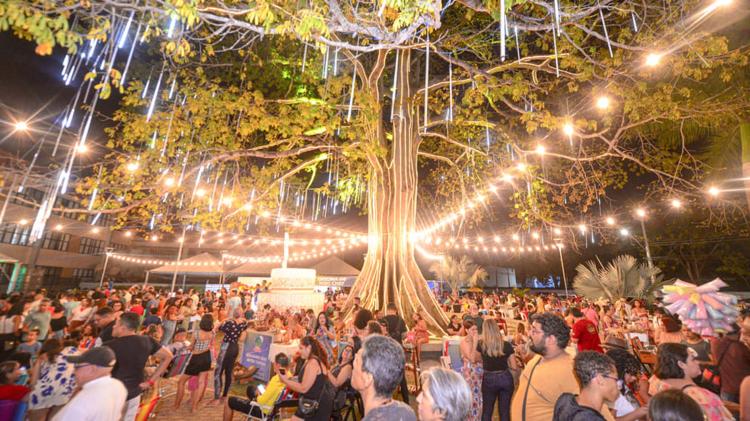 Luau da Samaúma celebra 80 anos da histórica árvore com atrações culturais