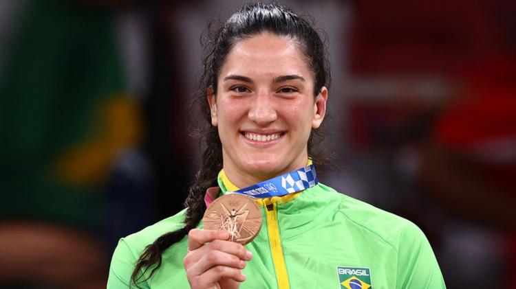 Mayra Aguiar faz história e é bronze nas Olimpíadas de Tóquio