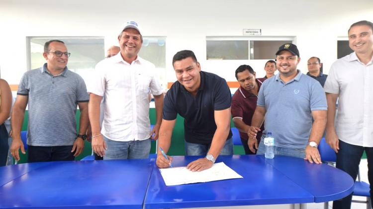 Governo formaliza ordem de serviço para a construção de 20 pontes em comunidades rurais de Tartarugalzinho