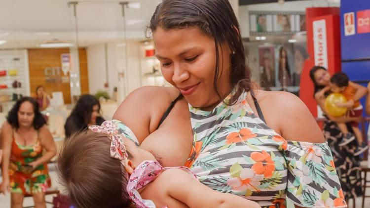 ‘A vacina na gravidez traz proteção para nós e nossos bebês’, diz mãe de quatro crianças