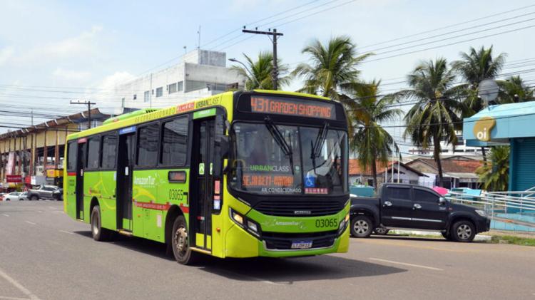 Transporte público opera com tarifa social e rotas próximas aos cemitérios de Macapá no Dia de Finados
