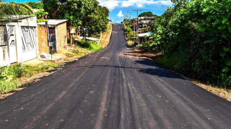 Quatro quilômetros de vias recebem pavimentação no bairro Novo Horizonte, na zona norte de Macapá