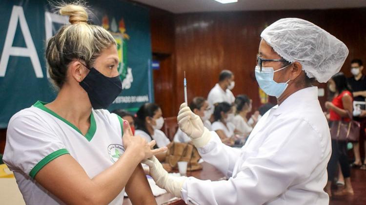 Prefeitura de Macapá mantém vacinação contra o coronavírus durante o feriado