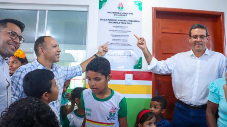 Dr. Furlan entrega Escola Municipal Velho Chico para a comunidade quilombola do Curralinho