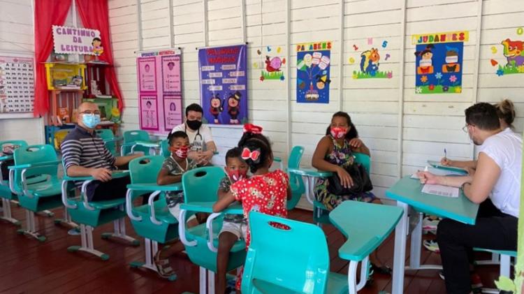 Parceria: Prefeitura leva acadêmicos de medicina da Unifap para ação de atendimento médico para região da Pedreira