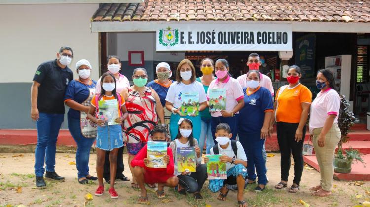 Circuito Educação: Governo do Amapá entrega materiais didáticos e equipamentos na Região Rural do Pacuí