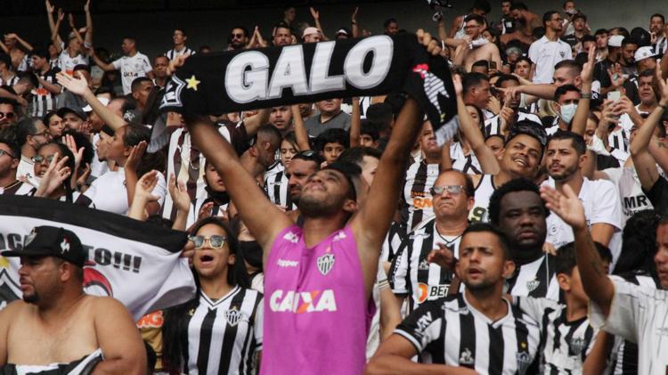 Atlético-MG vence clássico nervoso e dá passo gigante rumo ao título