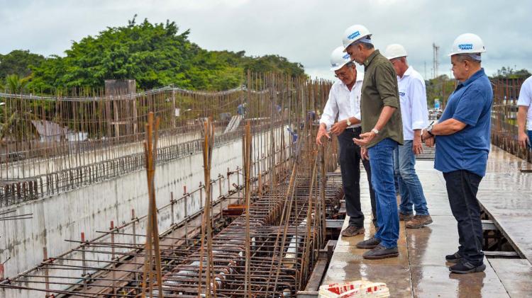 Viaduto da Integração: concretagem de vigas entra na fase final e Estado prepara construção de pistas de rolamento