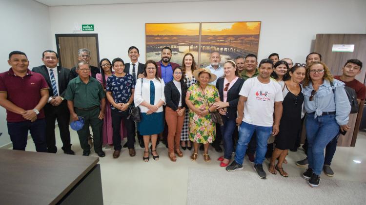 Presidente da Assembleia Legislativa reúne com vereadores de Oiapoque para debater demandas do município