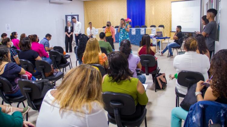 Profissionais da Educação e Saúde participam da apresentação do planejamento do Programa Saúde na Escola (PSE)