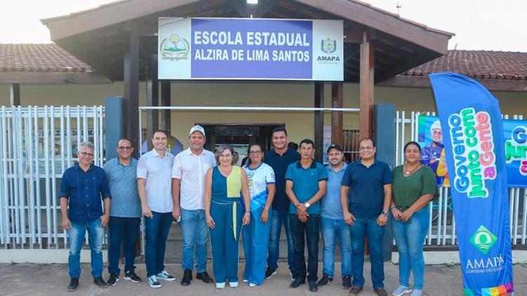 Governo entrega prédio revitalizado da Escola Alzira Santos, em Tartarugalzinho