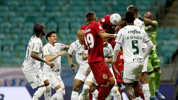 Palmeiras faz mais um jogo ruim no Brasileiro e tem necessidade urgente de melhora