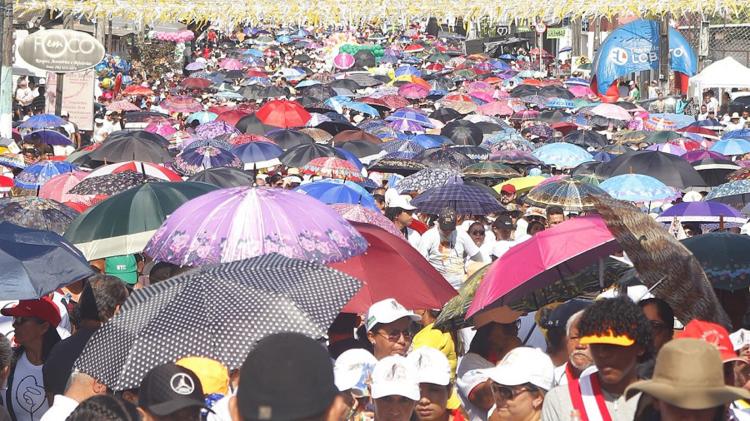 Círio 2023: mais de 240 mil fiéis tomam conta das ruas de Macapá